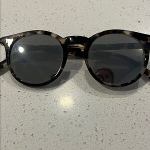 Illesteva Tortoise Shell Round Sunglasses